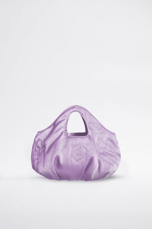 
                  
                    BUTTER QUILTED SATIN LILAC *By Vitor Montolio
                  
                